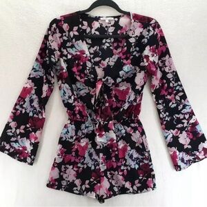 NWT Charlotte Russe long sleeve floral romper, Medium